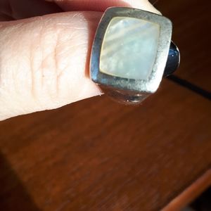 Ring mother of pearl and silver